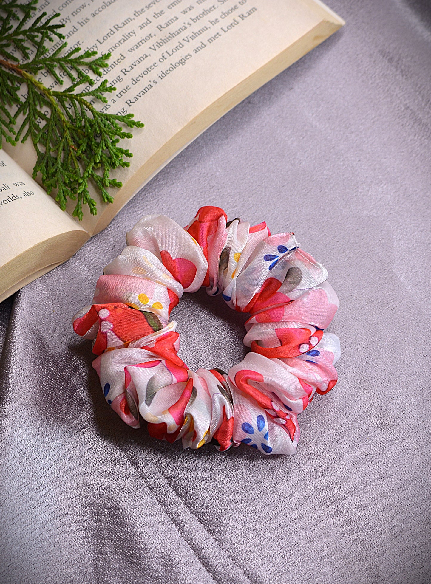 BLOOM BLISS | Organza Scrunchies |  M